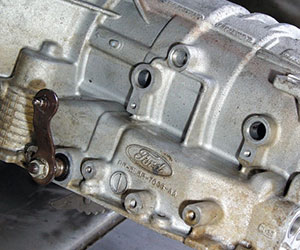 Ford 4R75W transmission closeup