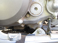 Transmission fill plug location